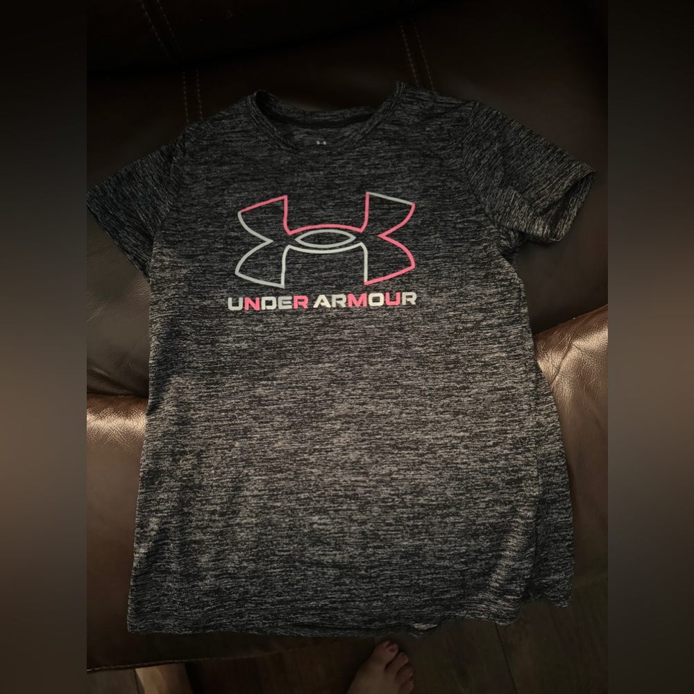 Youth small Under Armour shirt